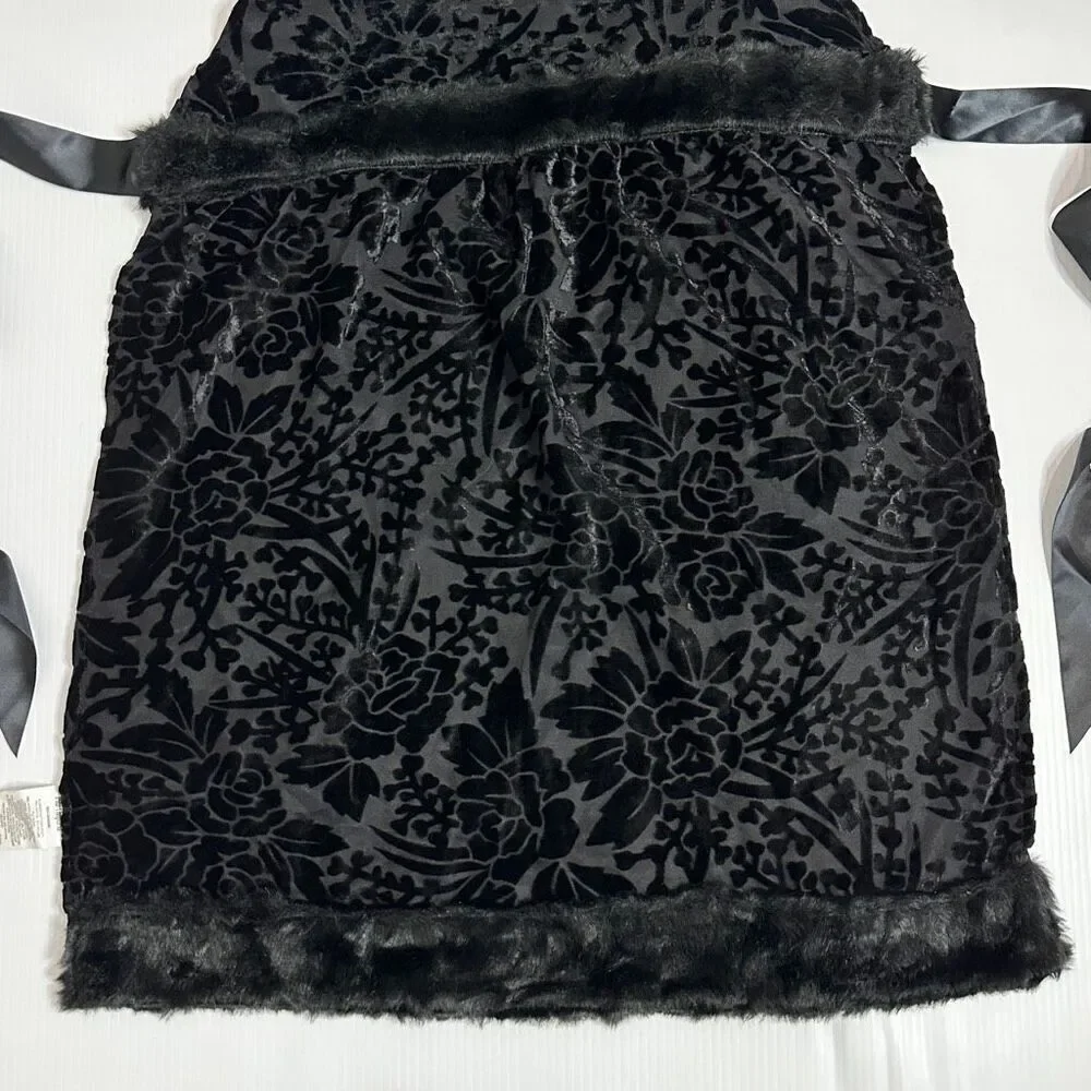 Pier 1 Imports Black Burnout Velvet Faux Fur Hostess Apron Holidays Goth NWT